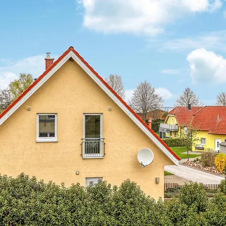 2 Bedroom Gorgeous Apartment In Boiensdorf شقة